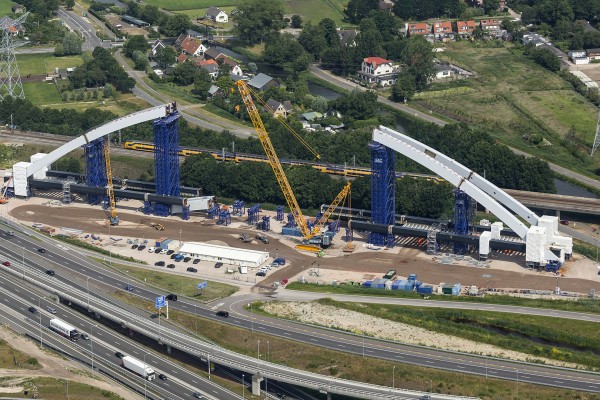 Spoorbrug A1, fase 1